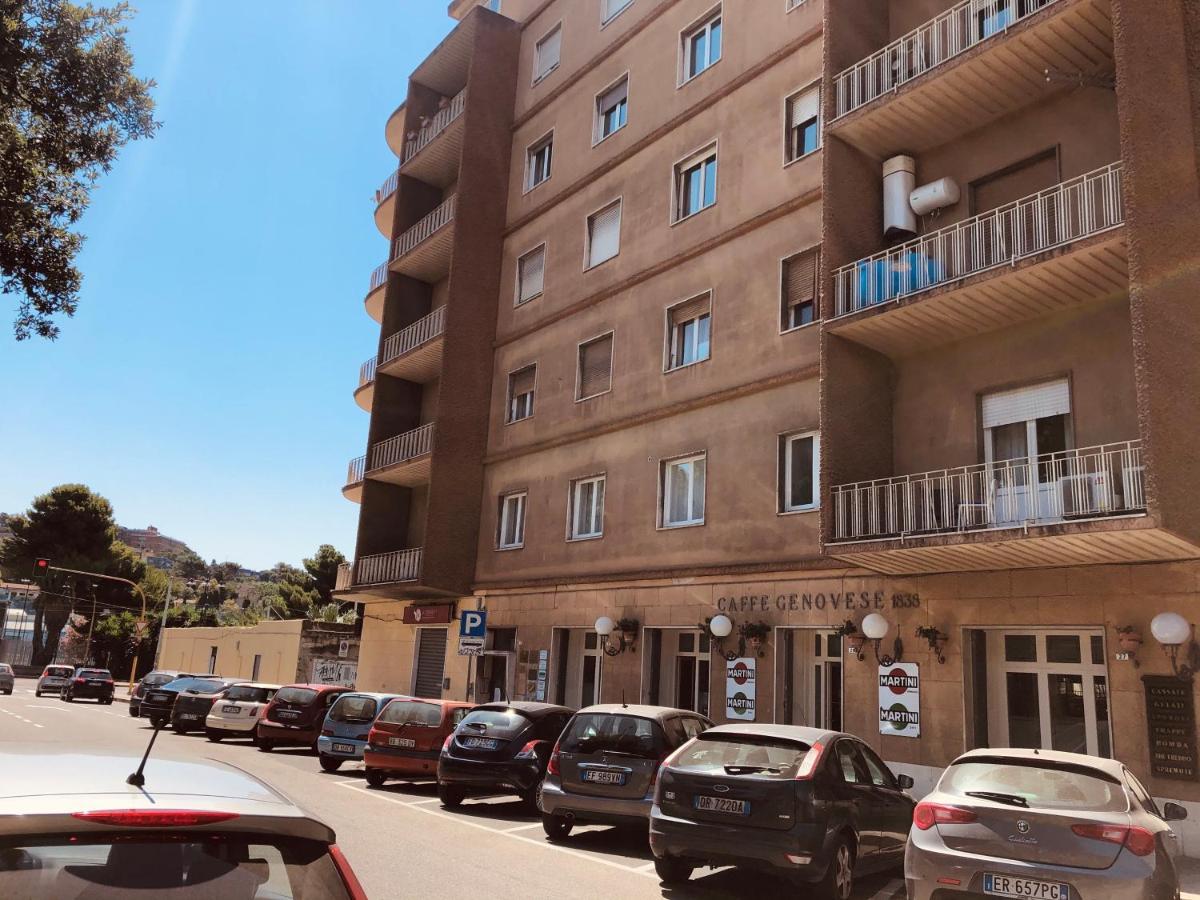 Banus Rooms Cagliari Exterior photo