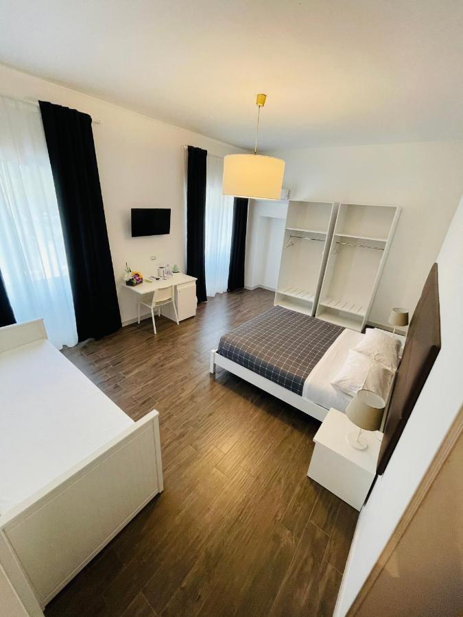 Banus Rooms Cagliari Exterior photo