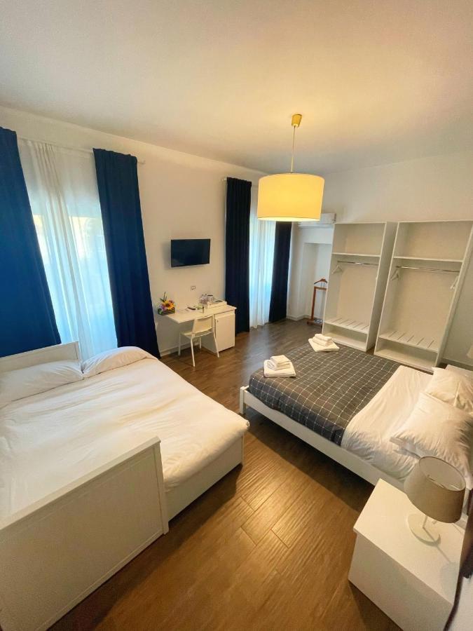 Banus Rooms Cagliari Exterior photo