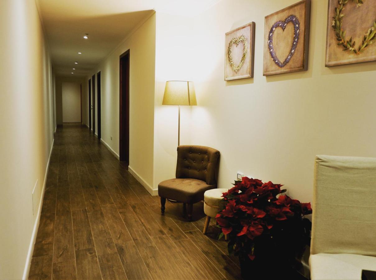 Banus Rooms Cagliari Exterior photo